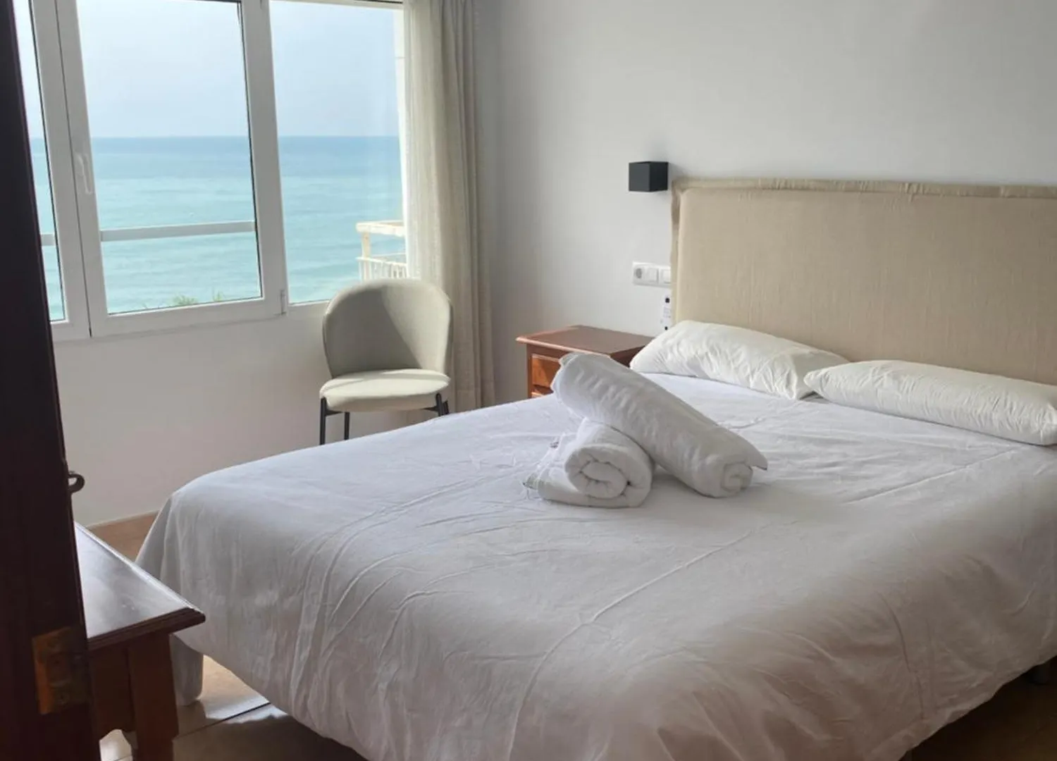 Apartamento Con Terraza Vista Al Mar Malagueta Màlaga